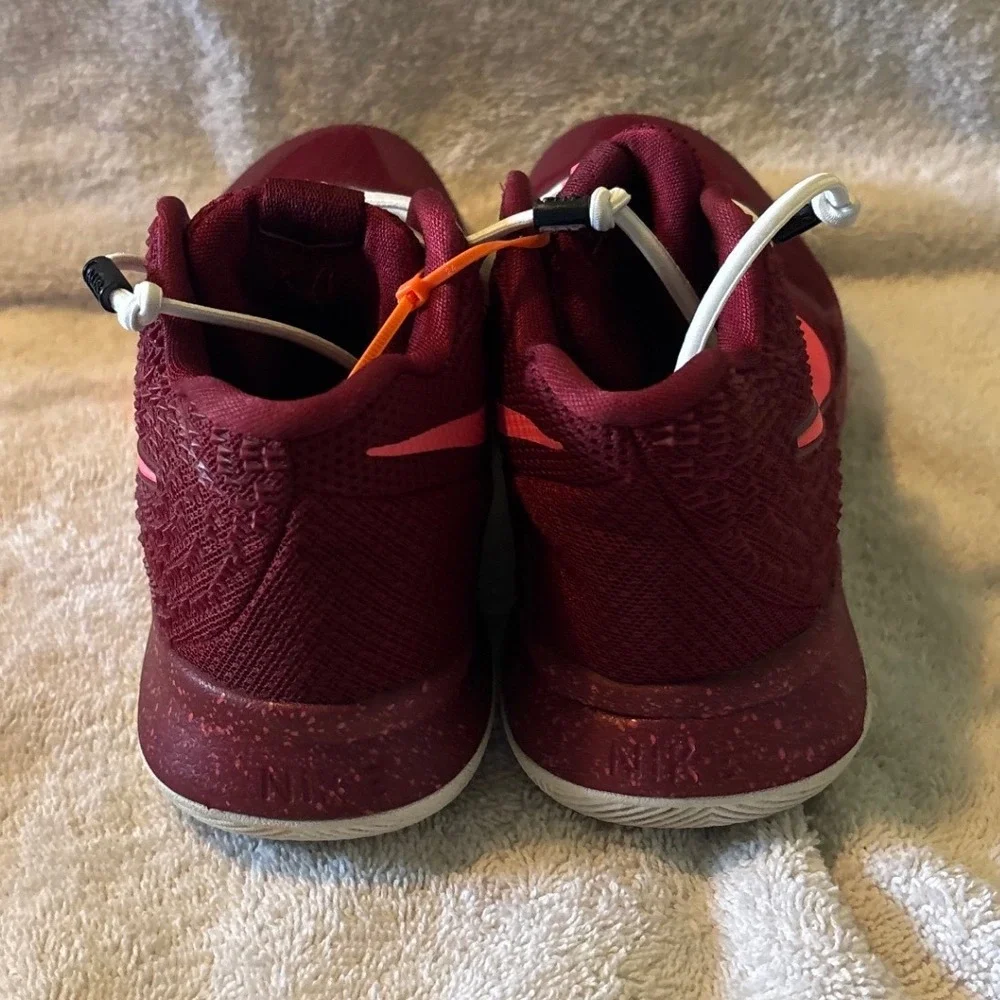 Nike kyrie basketball